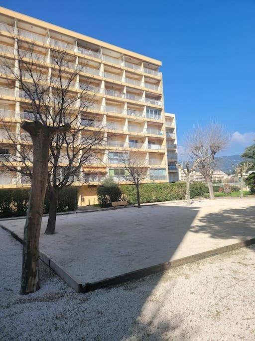 לה לבאנדו Residence Les Cyclades מראה חיצוני תמונה